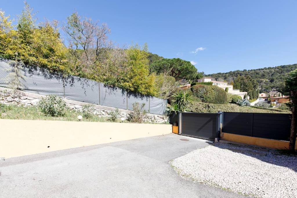 Studio Au Calme, Avec Terrasse Et Parking A Eze Village Kültér fotó